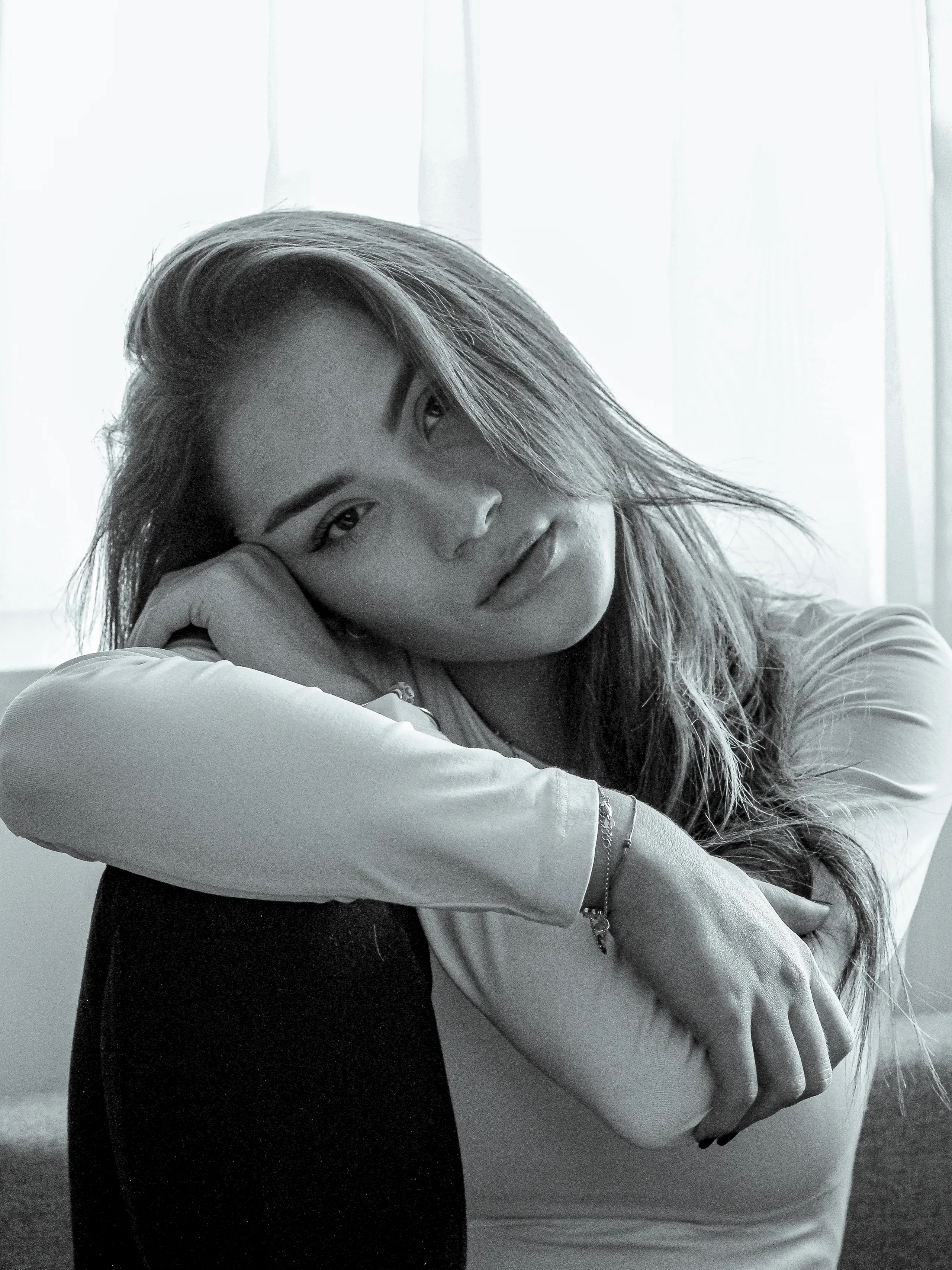 Sara - Image 5